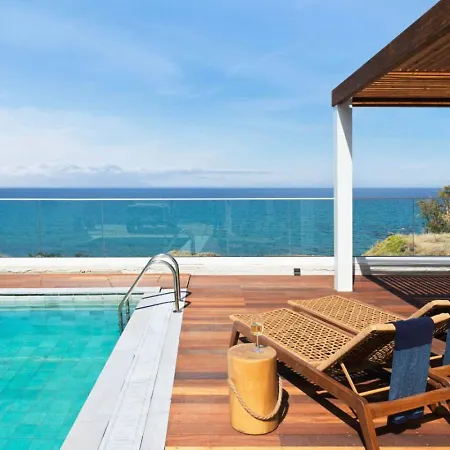 Villa Moonlight Boutique Seaside Retreat For Groups