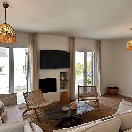 Moonlight By Tangerine Homes Villa